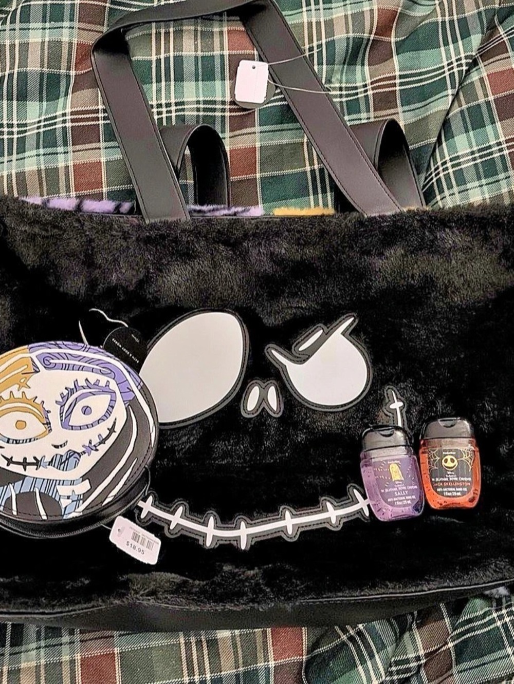 The Nightmare Before Christmas Bath Bodywork’s tote, coin purse and 2 Sami